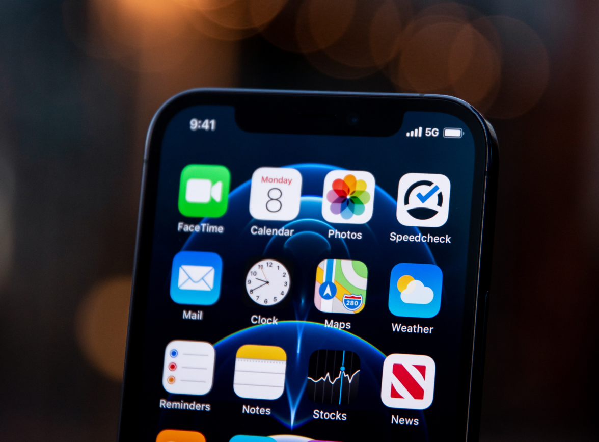 依兰苹果手机维修分享为什么 iPhone 12 在冬季会自动关机 